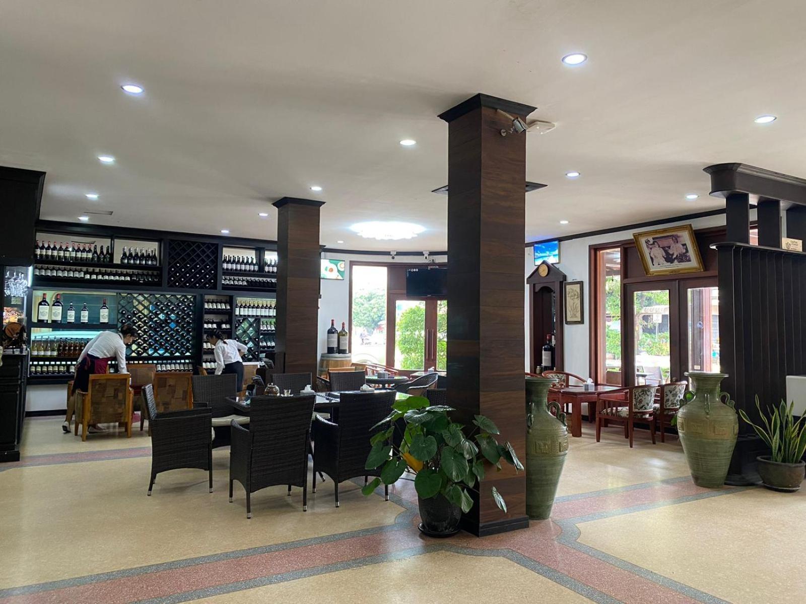 Subinh Hotel And Restaurant Pakxé Zewnętrze zdjęcie