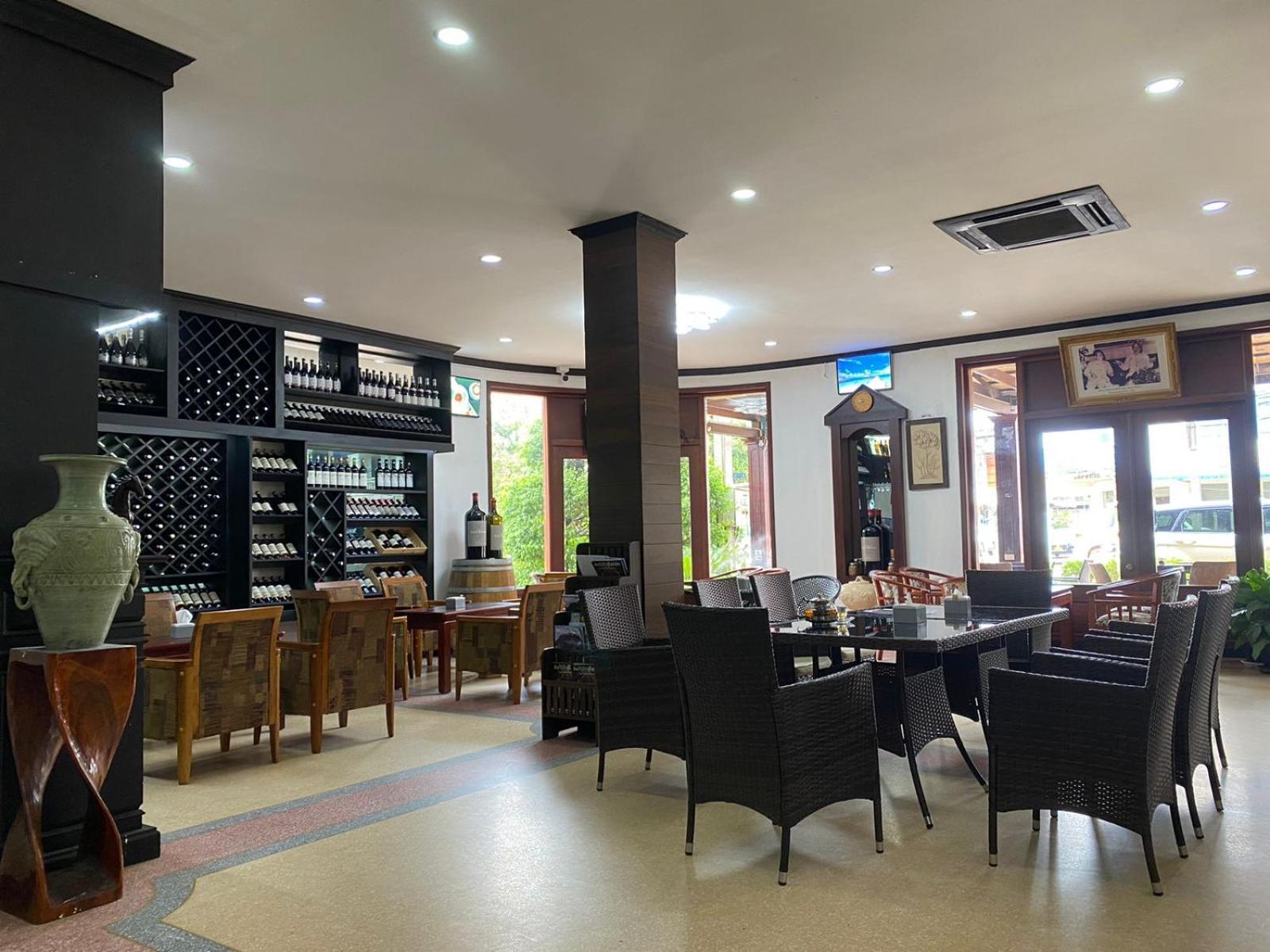 Subinh Hotel And Restaurant Pakxé Zewnętrze zdjęcie
