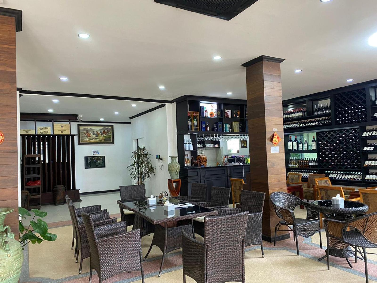 Subinh Hotel And Restaurant Pakxé Zewnętrze zdjęcie